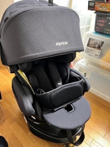 《メルカリで売れました》アップリカ　チャイルドシート