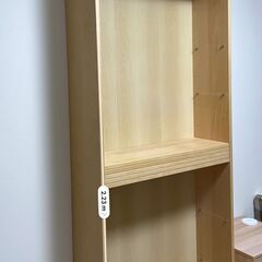 【取りに来てくださる方限定】IKEAの本棚の画像