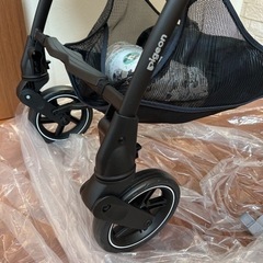 リコール交換済フレーム新品ピジョンランフィRB1Z RA8ベビーカー紺色の画像