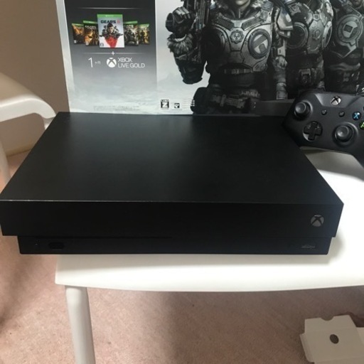 xbox one  X 1tb GEARS5版中古　売ります