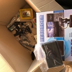 ポータブルカーナビ、フォトフレーム、その他ガラクタ全部無料！