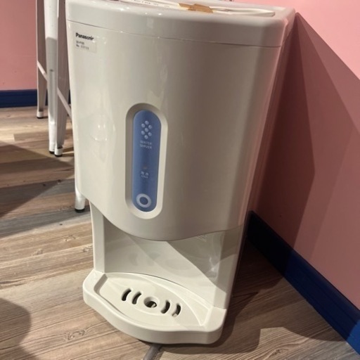 冷水機