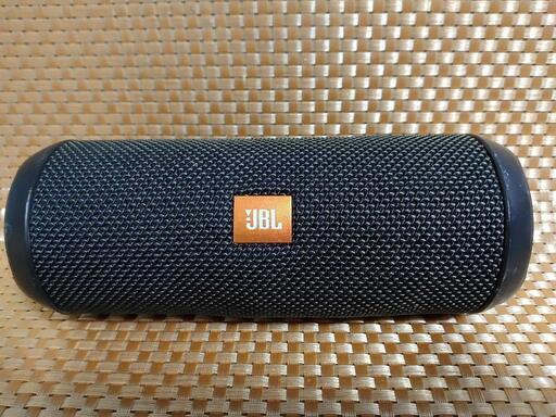 終了間近BluetoothＪＢＬ FLIP3動作確認済　多傷でも元気！