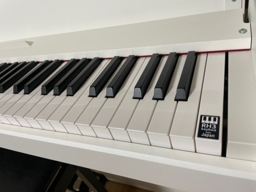 美品です。KORG LP-380  2015年製　電子ピアノ　白　88鍵盤