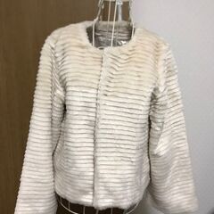 【お取引中】美品★肌触りの良い　かわいい　ファージャケット　　今...