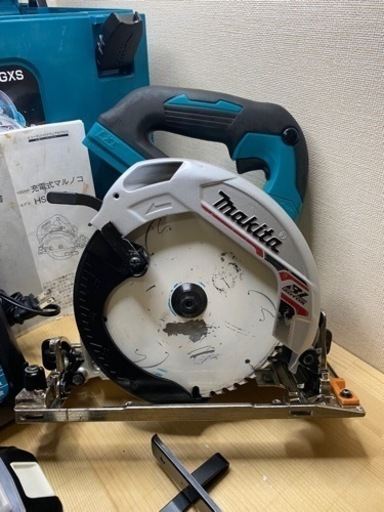 中古 マキタ HS631DGXS 18V 充電式マルノコ　青　セット