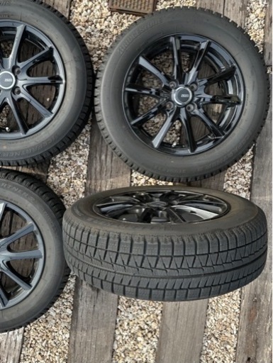 スタッドレスタイヤ　175/65R15 BRIDGESTONE 