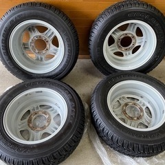 200系/100系ハイエース レジアスエース等に ジオランダーA/T 215/65R16 カップ フルピン 程度良好の画像