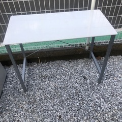 office テーブル早い者勝ち