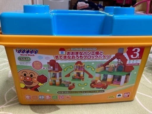 受け渡し予定者様決まりました★　　アンパンマン　ブロックラボ　ブロック全て揃っています
