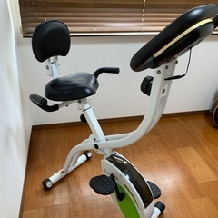 フィットネスバイク　ルームバイクの画像