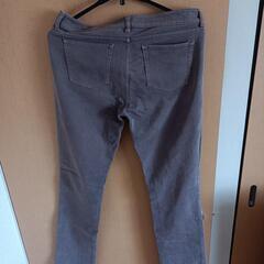 ユニクロレディースパンツです。２本セットです。の画像