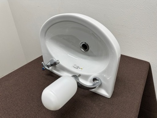 TOTO　手洗いシンク　小型　洗面所　壁掛手洗器　水石けん　ホワイト　L30DM