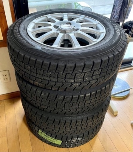 ダンロップスタッドレスタイヤ　175/70R14 アルミ4本セット