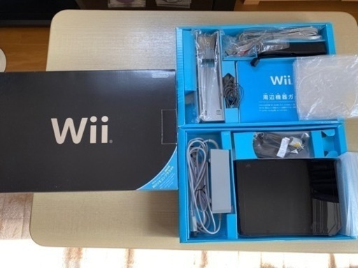 Wii  別売りリモコン　ソフト１つ　中古品