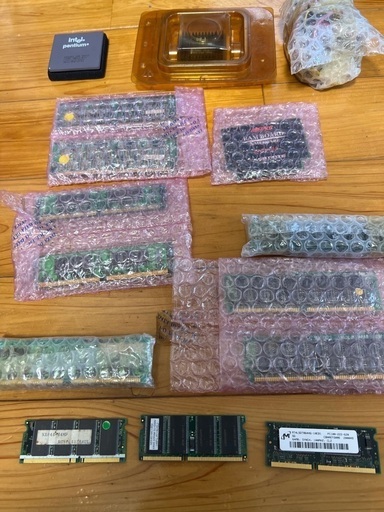 古いパソコンパーツ福袋