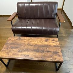 ニトリ　ステインソファーとセンターテーブル