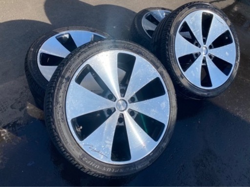 ハイエース 19インチ 4本セット