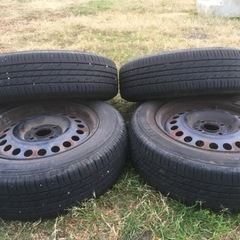 年末大幅値下げ売り尽くし山有りキューブ、ティーダクラス取り付け可能の画像