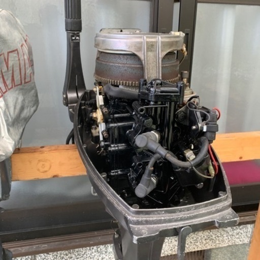 トーハツ9.9馬力2サイクル船外機