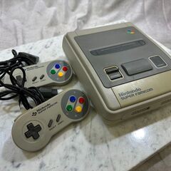 □J0054　現状品★Nintendo 　任天堂　スーパーファミコン