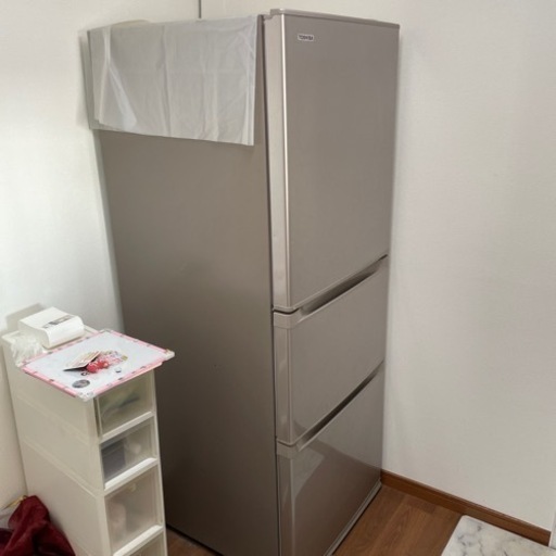 12/14まで限定Toshiba 冷蔵庫　自動製氷機能　GR-H34S 容量 330リットル 3ドア