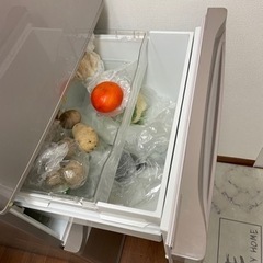 12/14まで限定Toshiba 冷蔵庫 自動製氷機能 GR-H34S 容量 330リットル