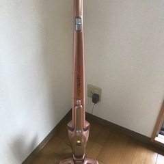 値下げしました】エレクトロラックス 掃除機 コードレス の画像