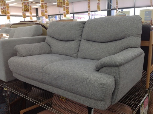 【12/25まで！ジモティー見たで5％OFF】布製 グレー ２人掛けソファー【9650011】