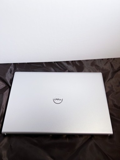 Dell Inspiron5415 R5 14インチノートパソコン　シルバー