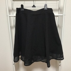 取引中　スカート　ブラック　黒色  サイズ　LLの画像