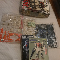 HGシャア専用ズゴック　ジムの画像