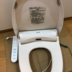 【引き渡し決定しました】東芝　温水洗浄便座 