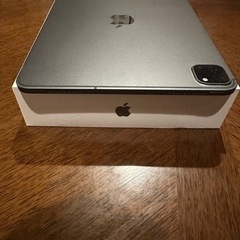 iPadPro 第2世代 11インチ Wi-Fi + Cellular256GBの画像