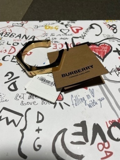 Burberryバングル