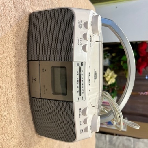 CDラジオ〘 中古品〙《取引中》
