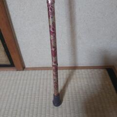 厚木方面🆗チタン製 薔薇柄の杖￥3,000の品の画像