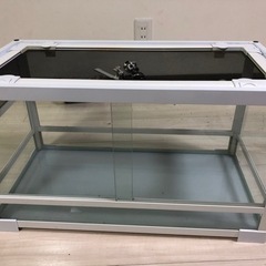 爬虫類などに　ゲージ