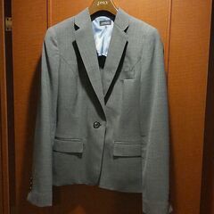 ONLYの夏用及び春秋用のジャケット（レディース）9号　2着