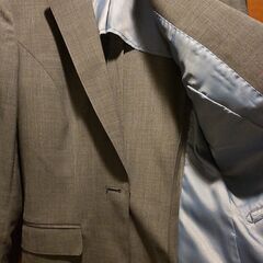 ONLYの夏用及び春秋用のジャケット（レディース）9号　2着の画像