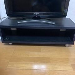 テレビ台の画像