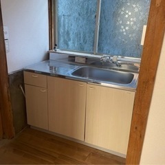 初期費用ゼロ　敷金礼金ゼロ　生活保護　引越し住み替え応援アパート❕生活保護受給者の方で引越したい方は敷金無し❕礼金無し❕初期費用無し❕広々3部屋で1階2階使えるメゾネットアパートです。生活便利な地域です。三条市旭町１丁目❗️三条市役所近く❗️メゾメットタイプ❗️2階の音が気にならない❗️ 保証人不要。生活保護・高齢者　大歓迎！保障会社不要！ - 賃貸（マンション/一戸建て）