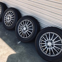 冬タイヤ 155/65R13 軽自用ホイール付スタッドレス 4本組の画像