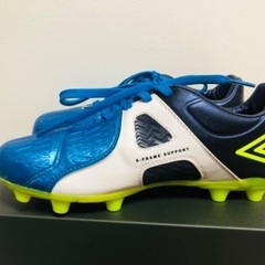 アンブロ サッカースパイクシューズ23.0cmの画像
