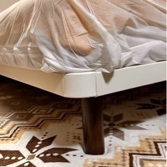 ベッド　セミダブル　(12月14日まで)の画像