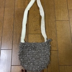 ナチュラルブーショルダーバッグの画像