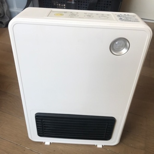 【お取引決まりました】直ぐ暖まるファンヒーターです。