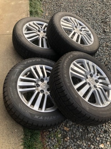 スタッドレスタイヤ