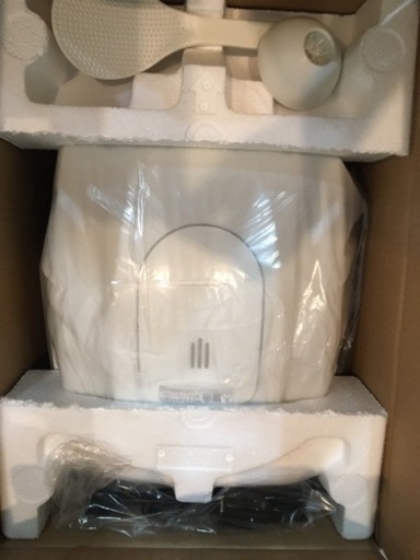 Tiger 1升炊き　炊飯器ホワイト新品未使用受け渡し相手が決定しました！