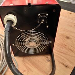 日動工業アーク溶接機230Aの画像